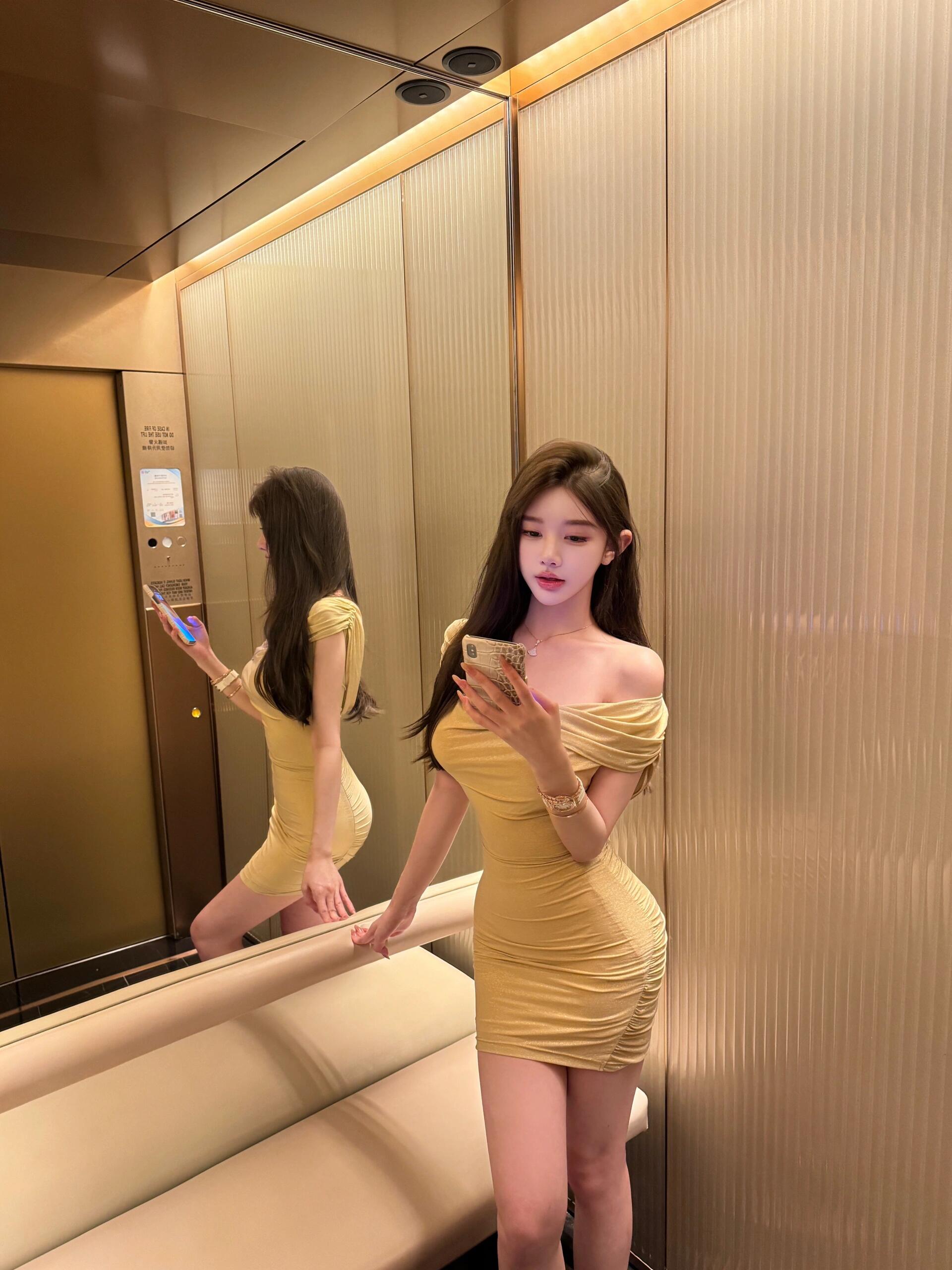 抖音小璐姐姐与男友自拍泄露，甜蜜互动引围观